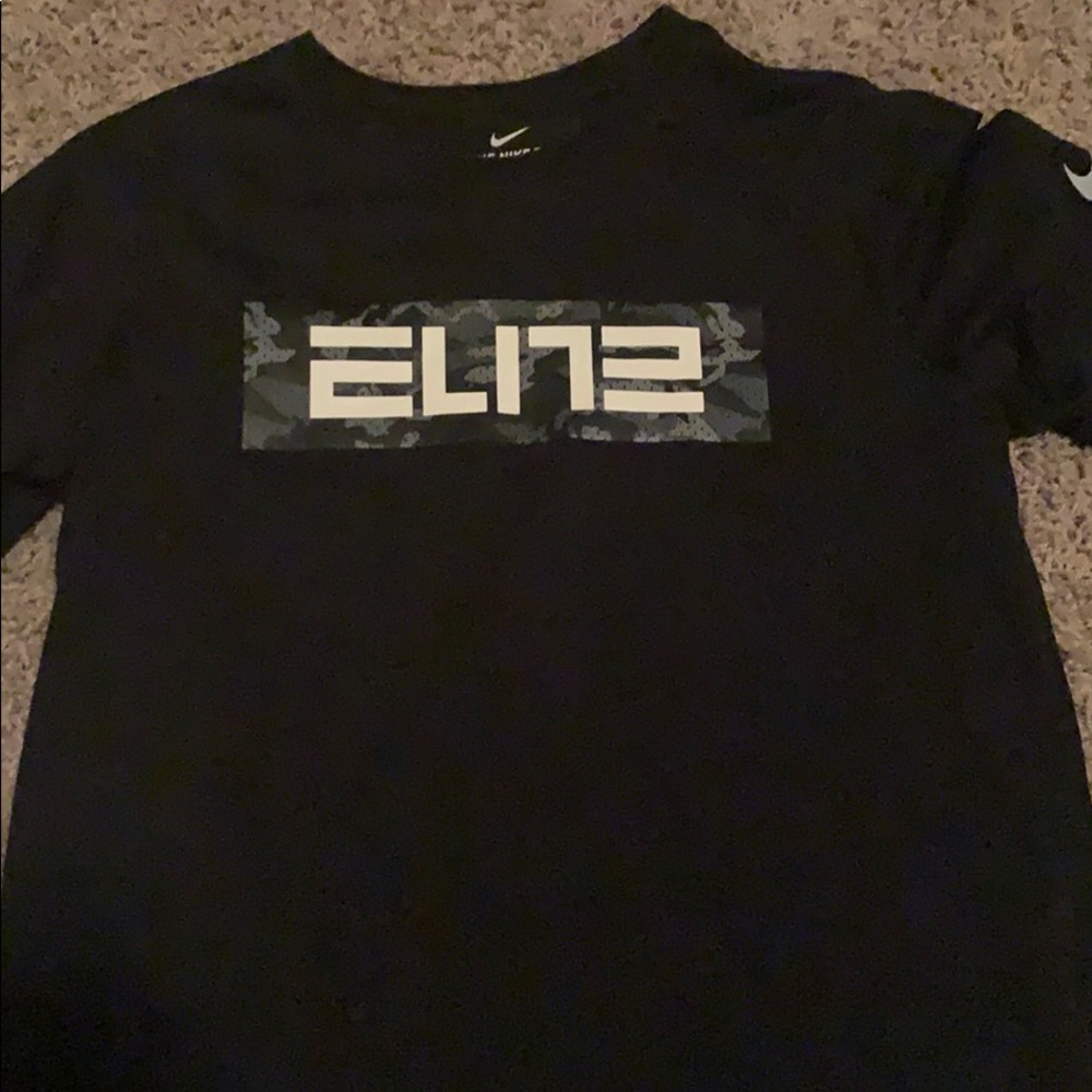 Nike elite kids shirt
